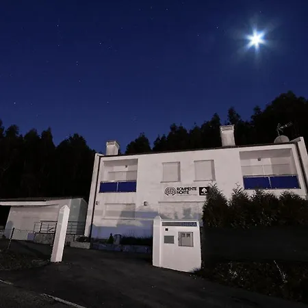 Bed & Breakfast Rompiente Norte Surfcamp