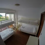 Rompiente Norte Surfcamp Bed & Breakfast *