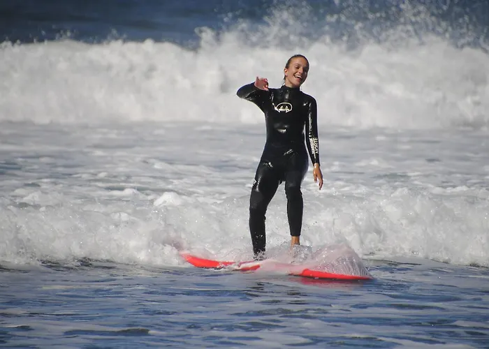 Nocleg ze śniadaniem Rompiente Norte Surfcamp